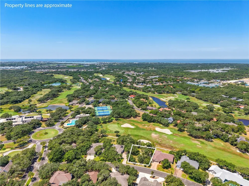 124 Peachtree Drive Rockport, TX 78382