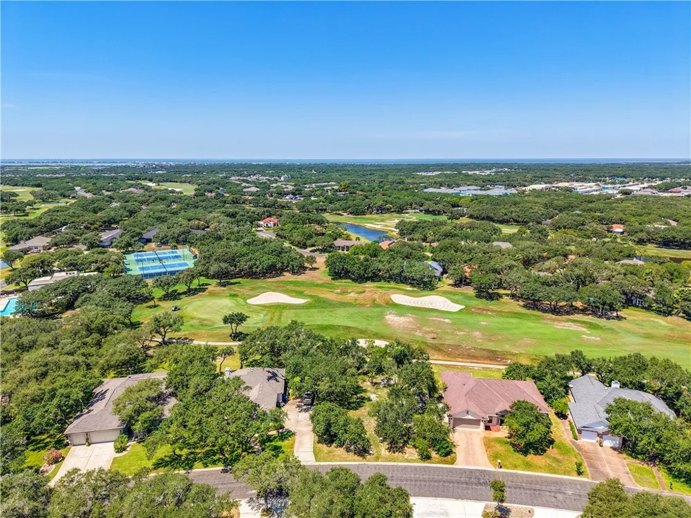 124 Peachtree Drive Rockport, TX 78382