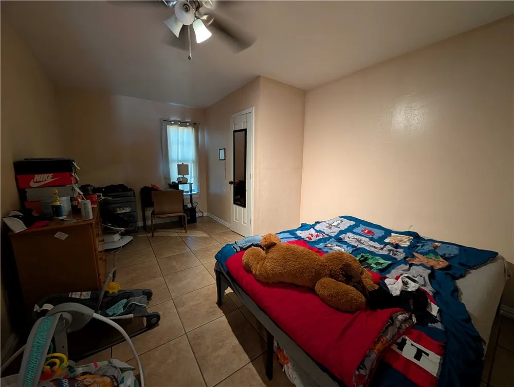 331 E Henrietta Avenue Kingsville, TX 78363