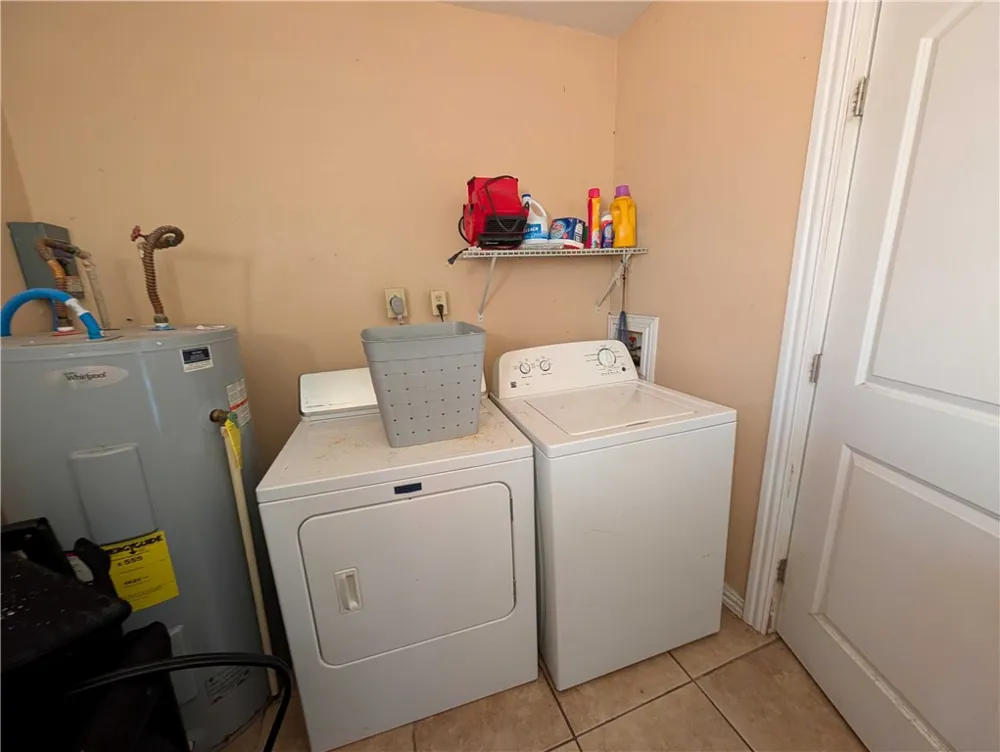 331 E Henrietta Avenue Kingsville, TX 78363