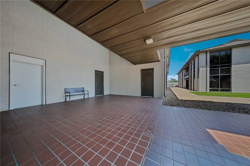 9708 Padre Island Drive S #B102 Corpus Christi, TX 78418