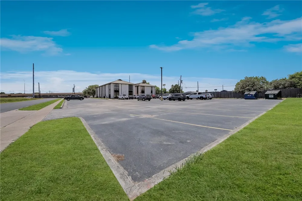 9708 Padre Island Drive S #B102 Corpus Christi, TX 78418
