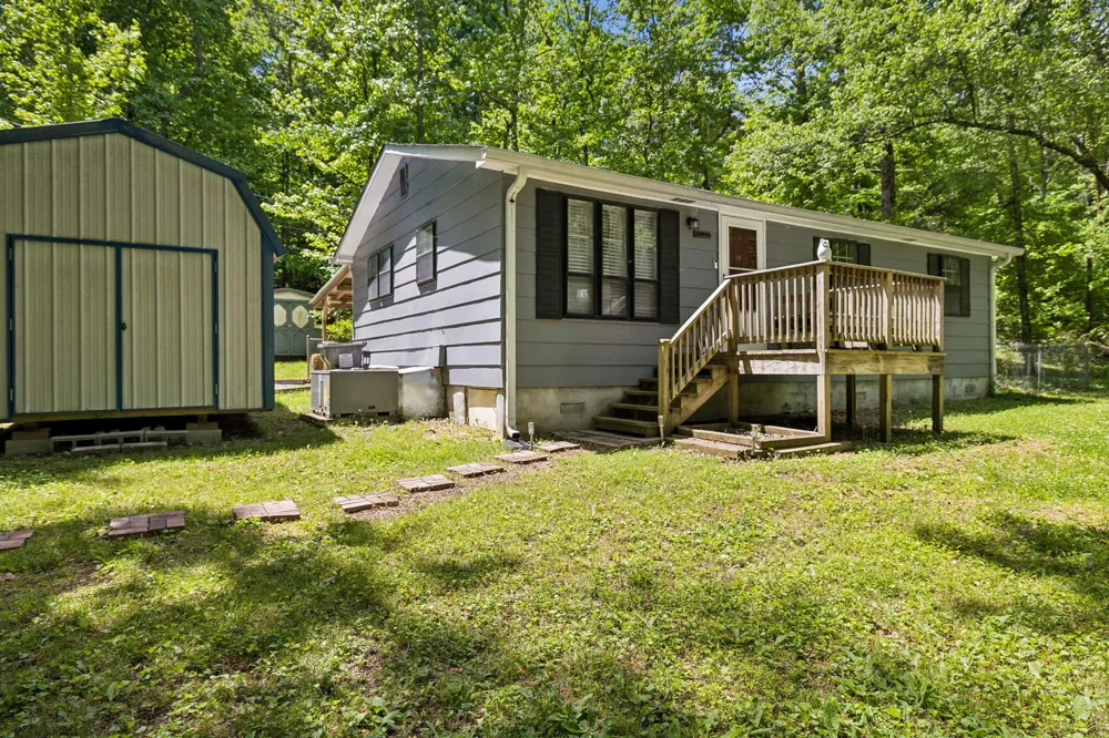 308 Coleman Road Soddy Daisy, TN 37379