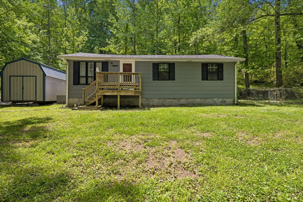 308 Coleman Road Soddy Daisy, TN 37379
