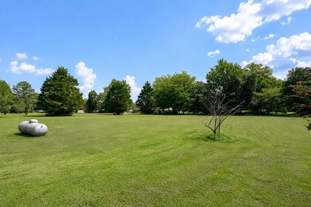 586 Sunset Drive Ider, AL 35981