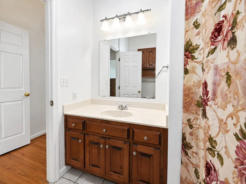 586 Sunset Drive Ider, AL 35981
