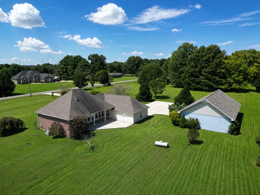 586 Sunset Drive Ider, AL 35981