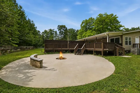 10632 Card Road