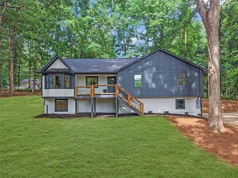 2000 Doefield Street Canton, GA 30115