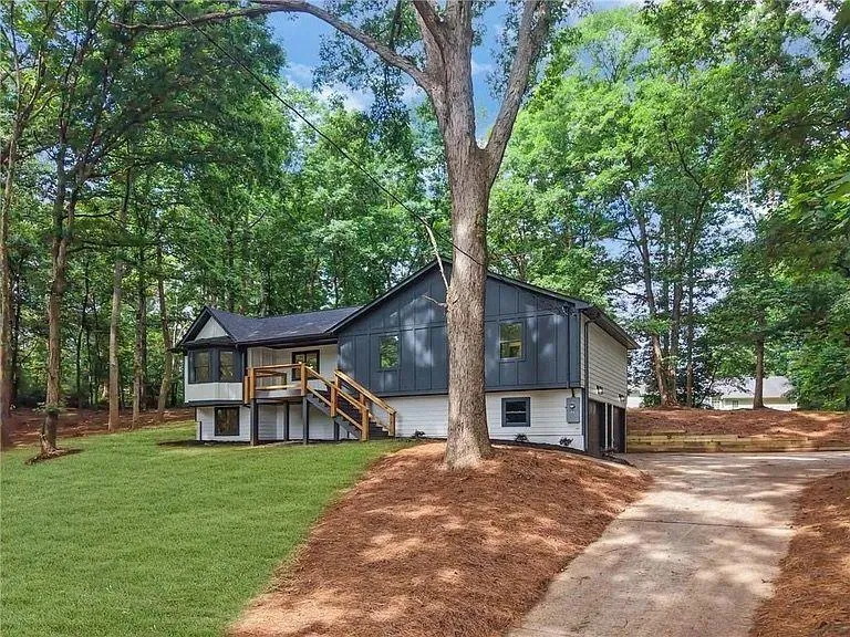 2000 Doefield Street Canton, GA 30115