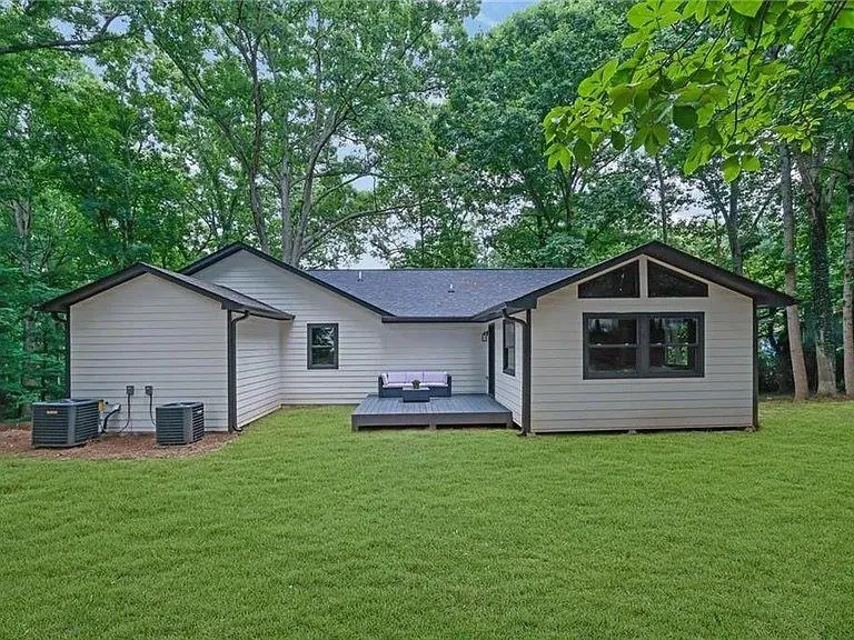 2000 Doefield Street Canton, GA 30115