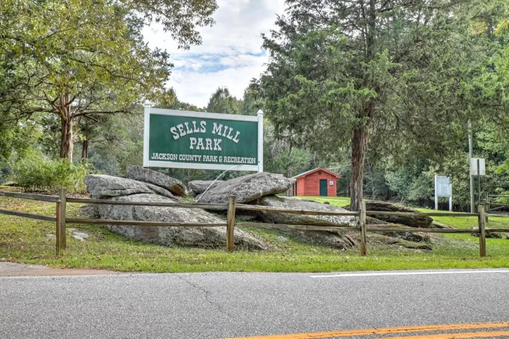 1631 Mount Moriah Road Hoschton, GA 30548