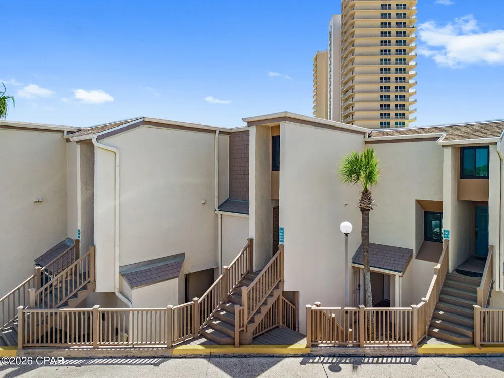 8727 Thomas Drive #E8 Panama City, FL 32408