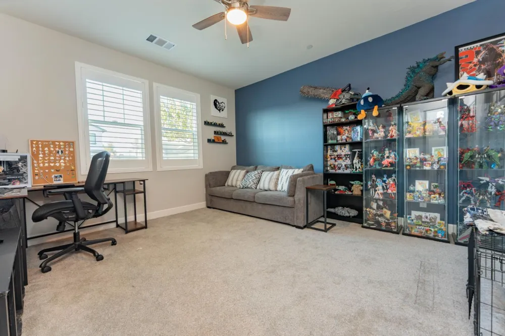 1593 W Date Avenue Porterville, CA 93257