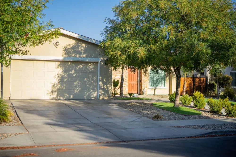 3290 Dogwood Way Firebaugh, CA 93622