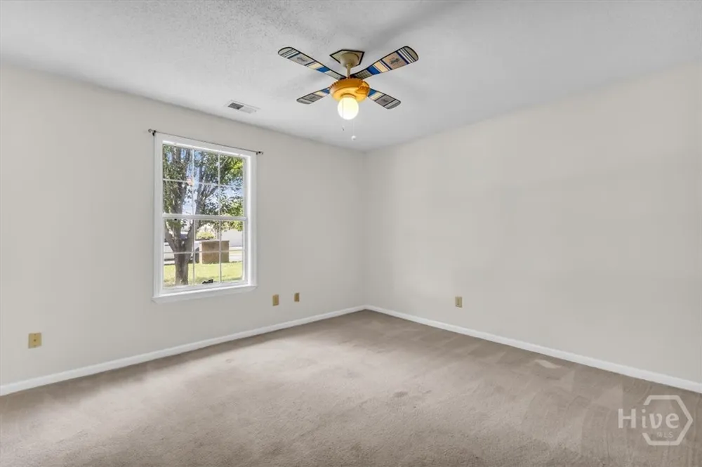 1936 Heathrow Drive Hinesville, GA 31313