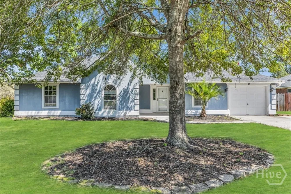 1936 Heathrow Drive Hinesville, GA 31313