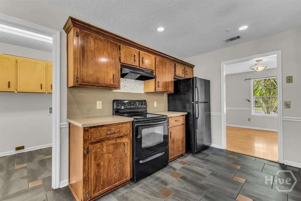 1936 Heathrow Drive Hinesville, GA 31313