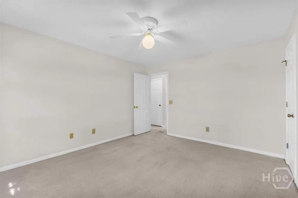 1936 Heathrow Drive Hinesville, GA 31313