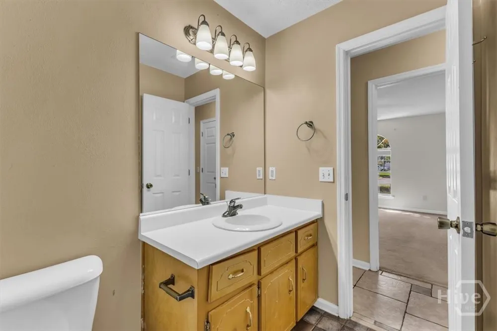 1936 Heathrow Drive Hinesville, GA 31313