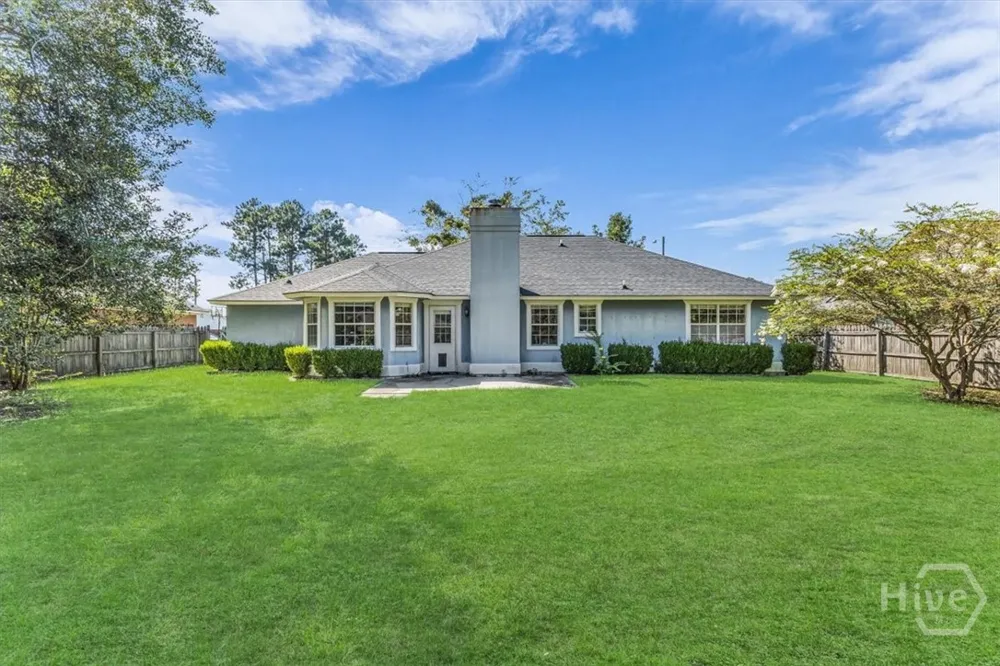 1936 Heathrow Drive Hinesville, GA 31313