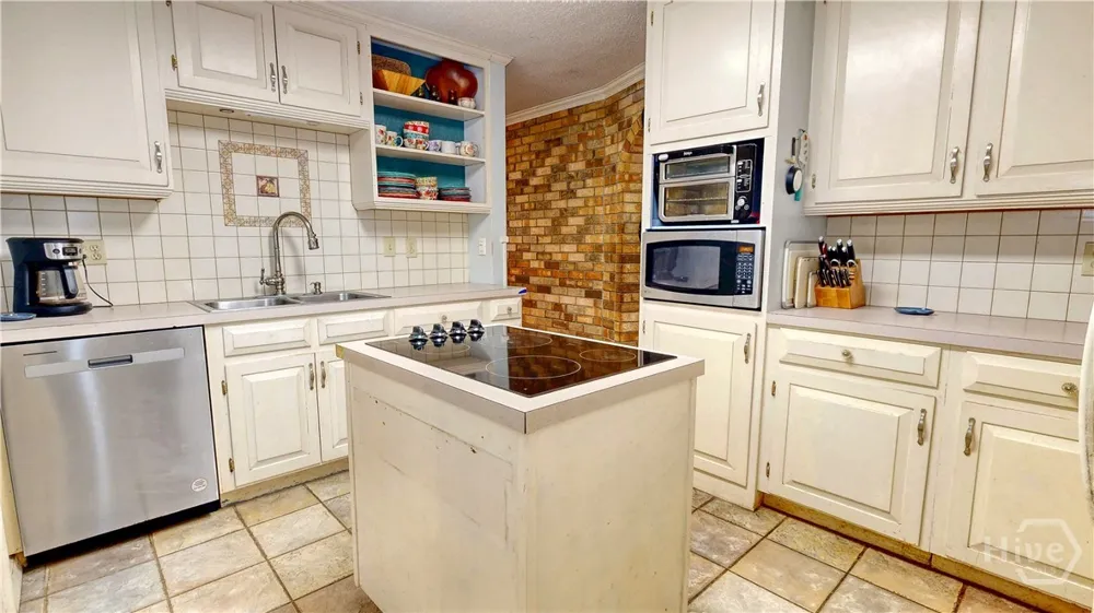 193 Grace Lane Rincon, GA 31326