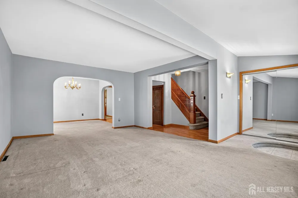 33 Burnet Street Avenel, NJ 07001