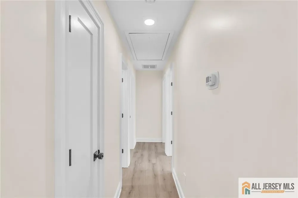 520 Beach Avenue Beachwood, NJ 08722