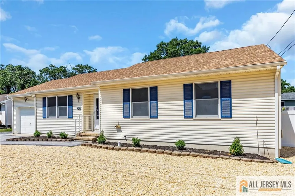 520 Beach Avenue Beachwood, NJ 08722