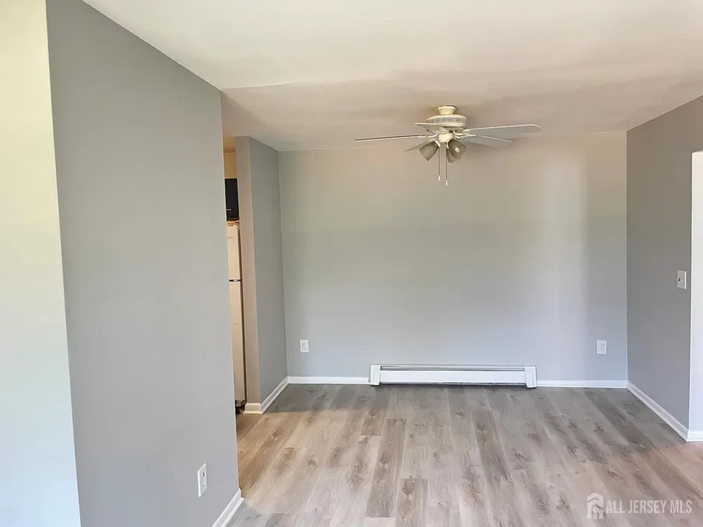 1334 Cricket Lane Woodbridge Proper, NJ 07095