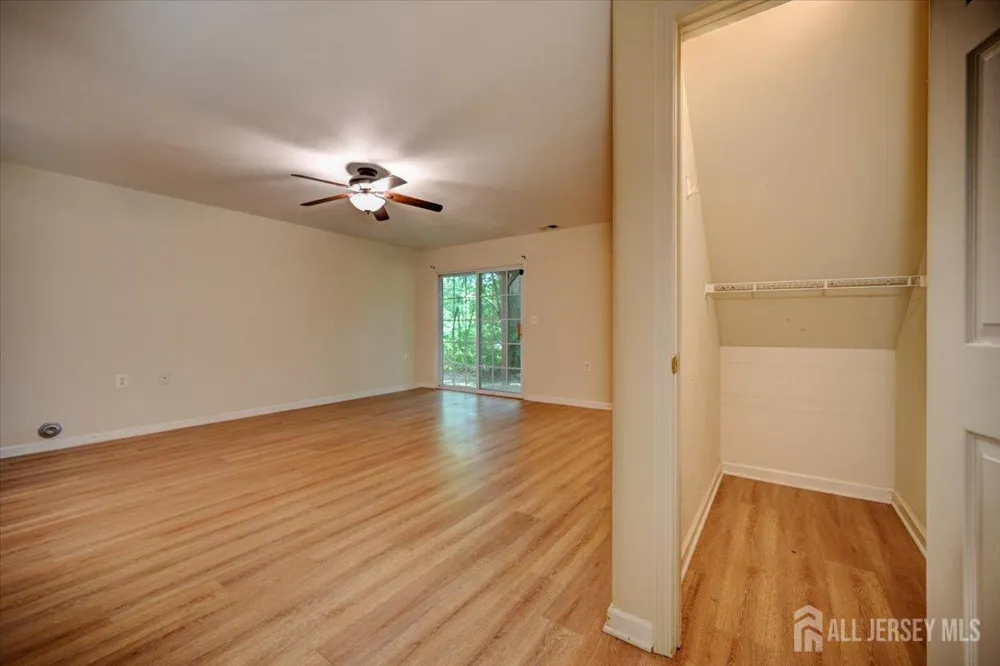 12 Jensen Court Old Bridge, NJ 08857