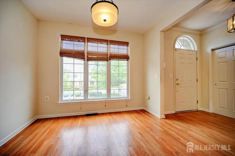12 Jensen Court Old Bridge, NJ 08857