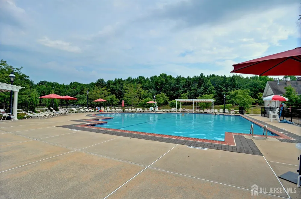 12 Jensen Court Old Bridge, NJ 08857