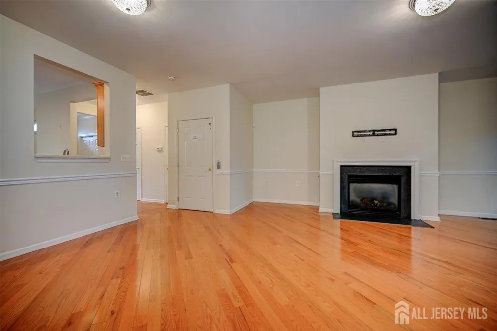 12 Jensen Court Old Bridge, NJ 08857
