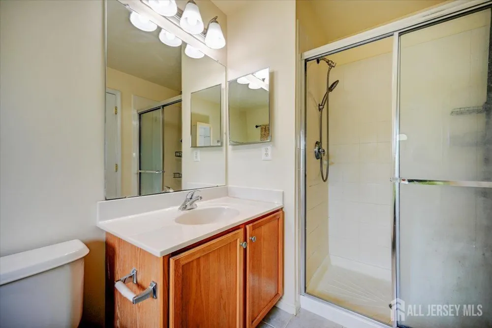 12 Jensen Court Old Bridge, NJ 08857