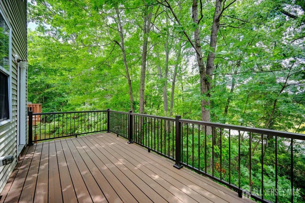 12 Jensen Court Old Bridge, NJ 08857