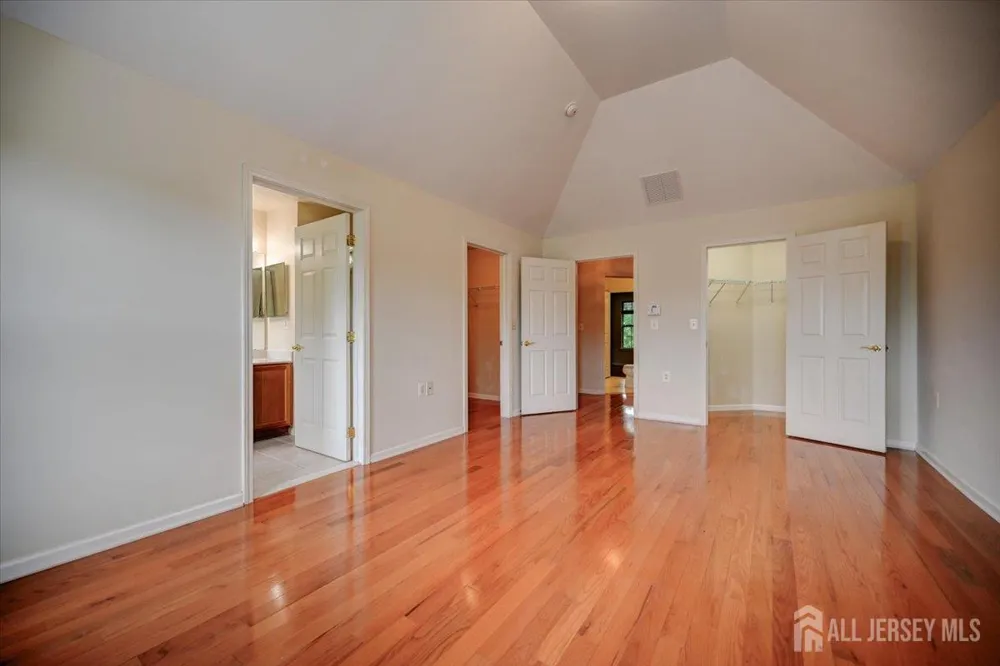 12 Jensen Court Old Bridge, NJ 08857