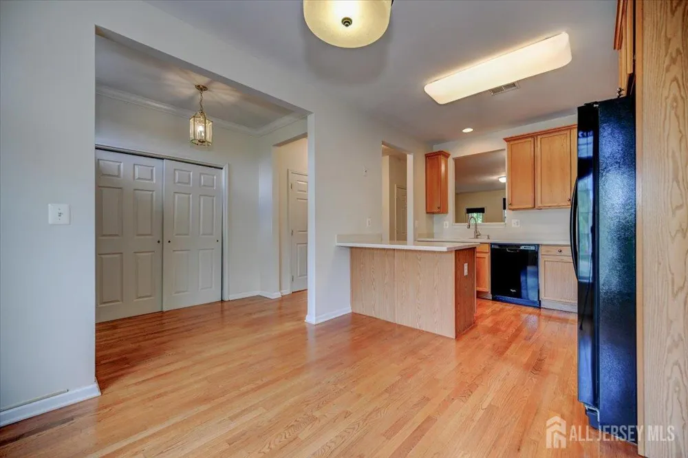 12 Jensen Court Old Bridge, NJ 08857