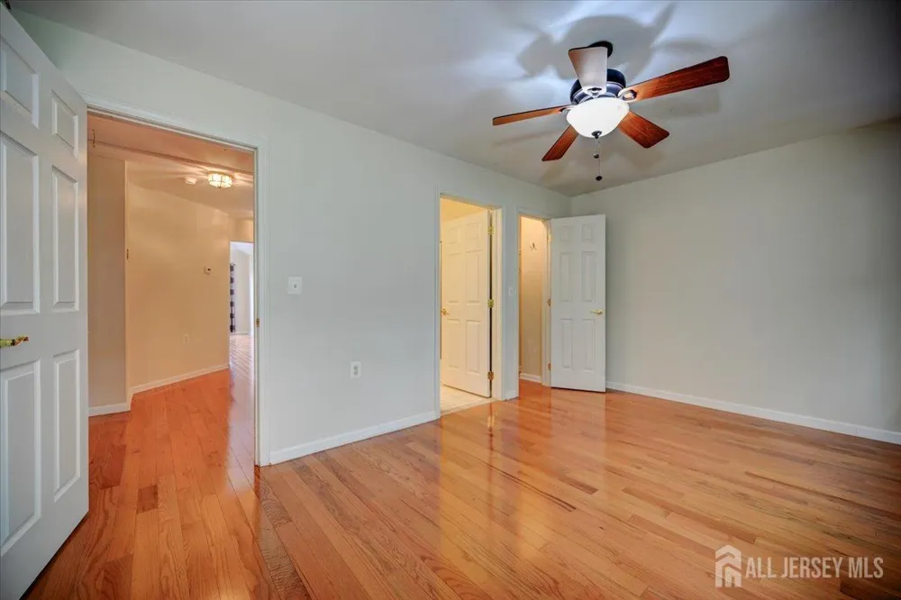 12 Jensen Court Old Bridge, NJ 08857