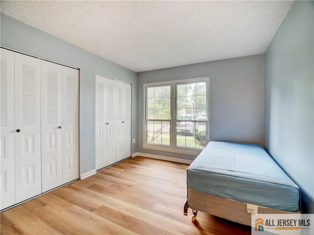 81 Canterbury Court Piscataway, NJ 08854