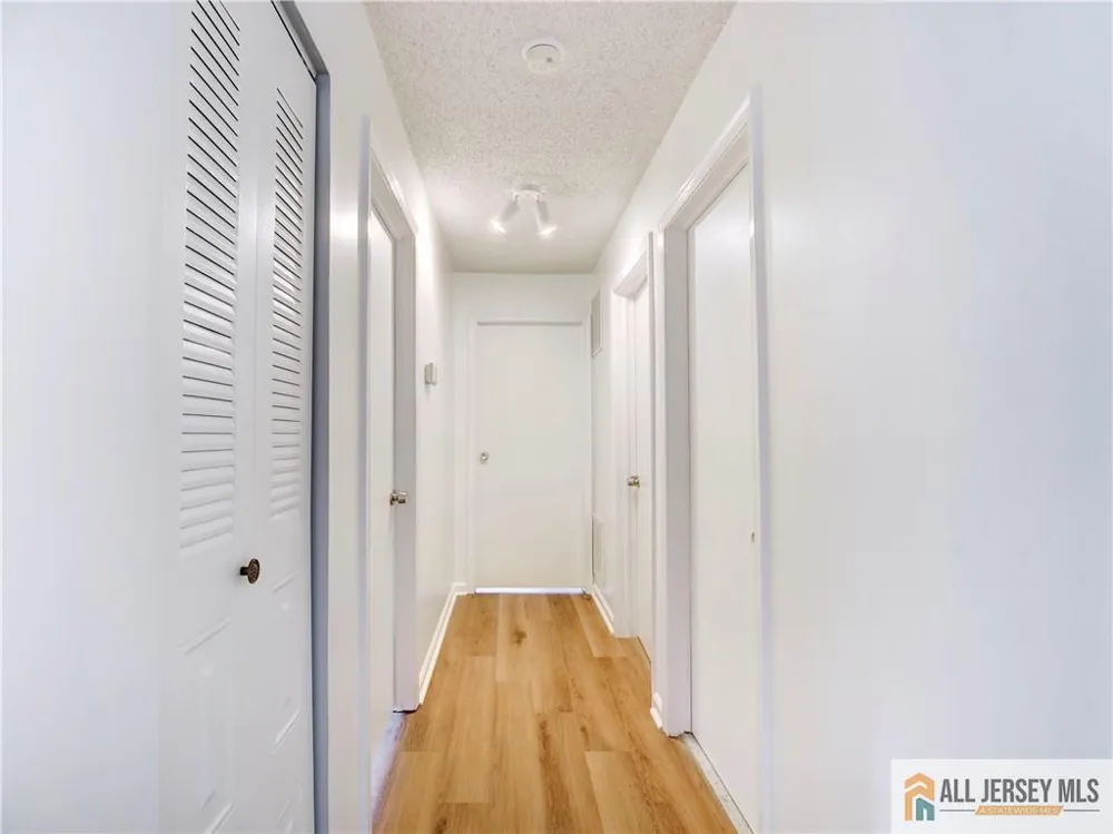 81 Canterbury Court Piscataway, NJ 08854