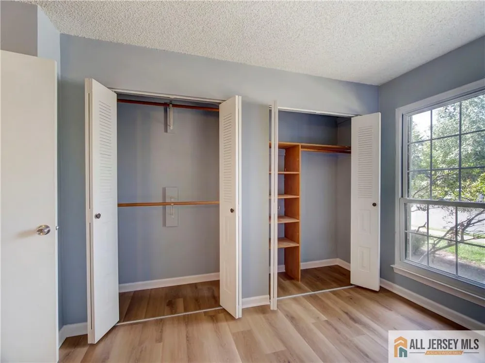 81 Canterbury Court Piscataway, NJ 08854