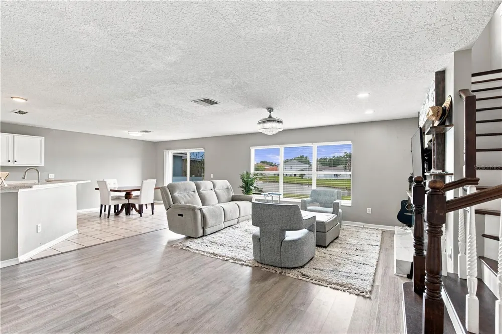 10922 SUBTLE TRAIL DRIVE Riverview, FL 33579