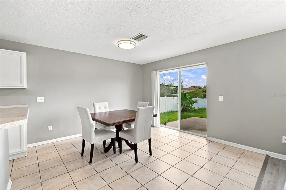 10922 SUBTLE TRAIL DRIVE Riverview, FL 33579
