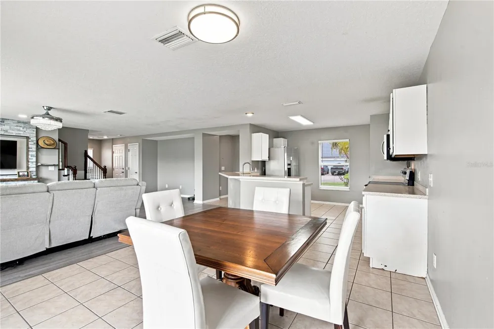 10922 SUBTLE TRAIL DRIVE Riverview, FL 33579