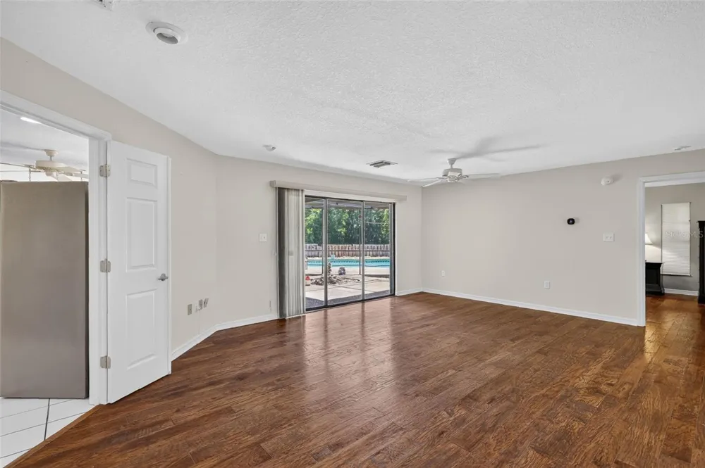 2085 SUSSEX DRIVE Mount Dora, FL 32757