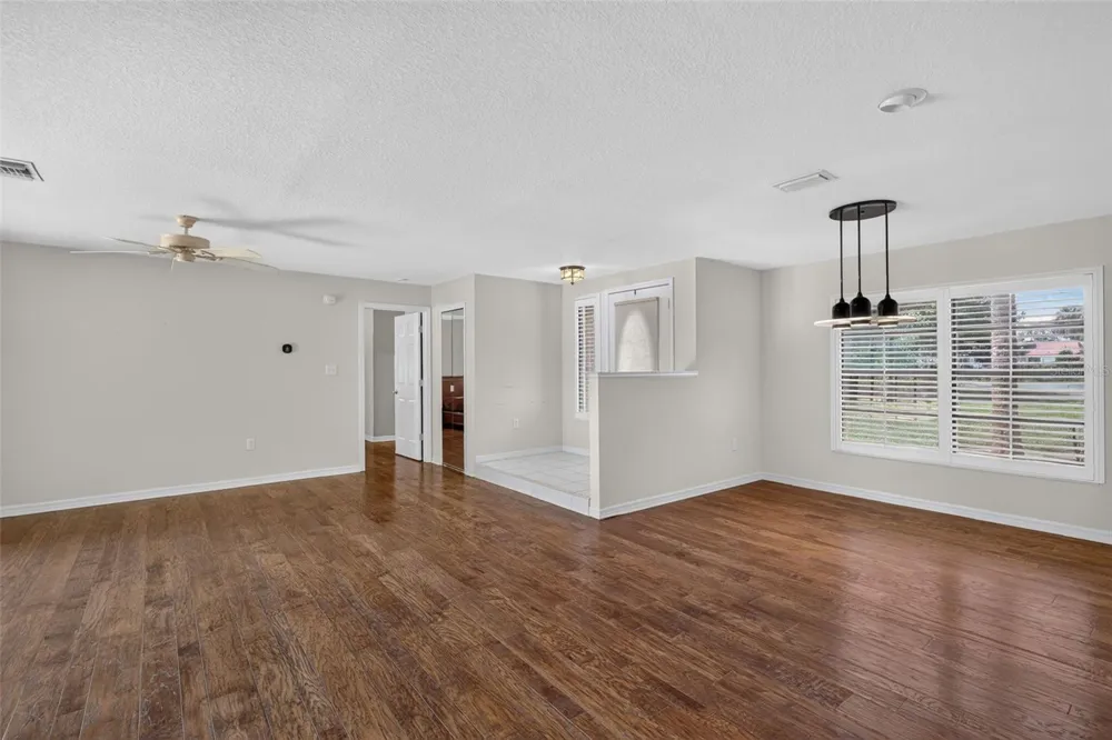 2085 SUSSEX DRIVE Mount Dora, FL 32757