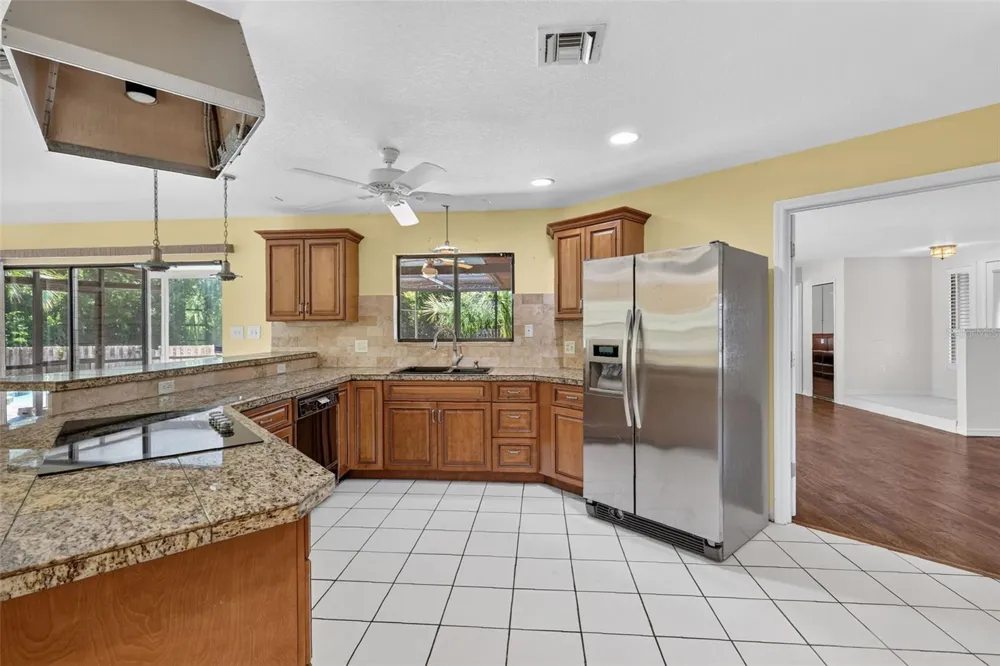 2085 SUSSEX DRIVE Mount Dora, FL 32757