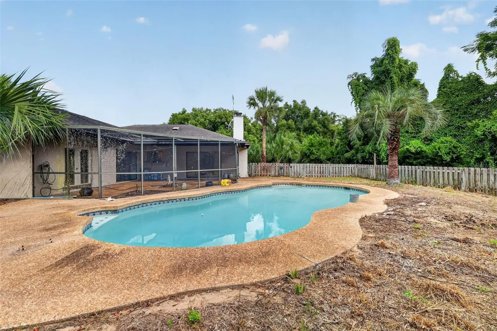2085 SUSSEX DRIVE Mount Dora, FL 32757