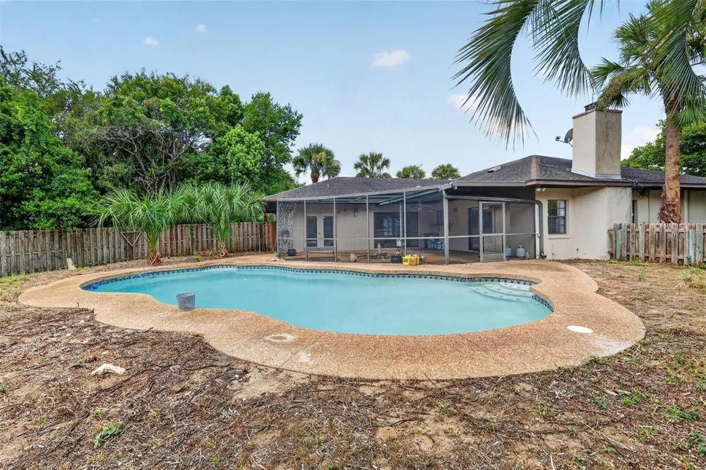 2085 SUSSEX DRIVE Mount Dora, FL 32757